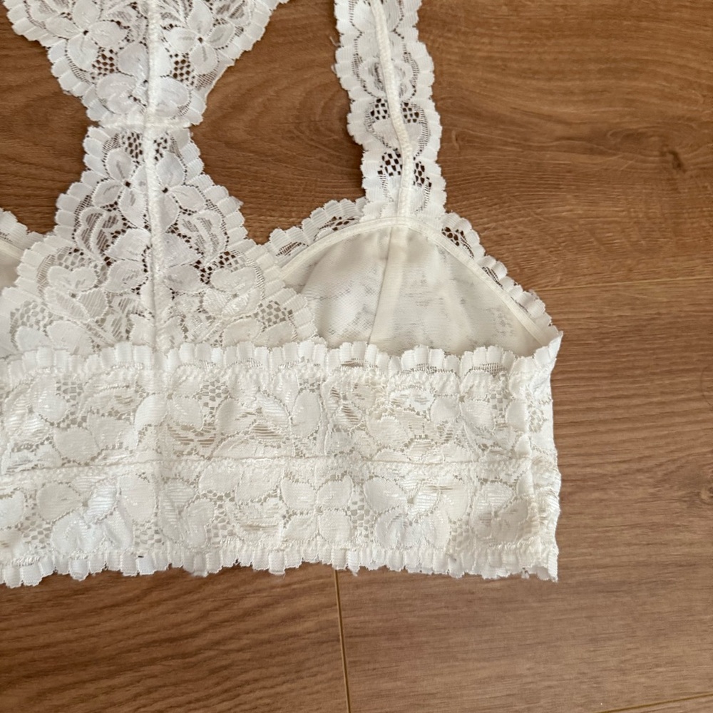 Lace Racerback Bralette - Picture 11 of 15